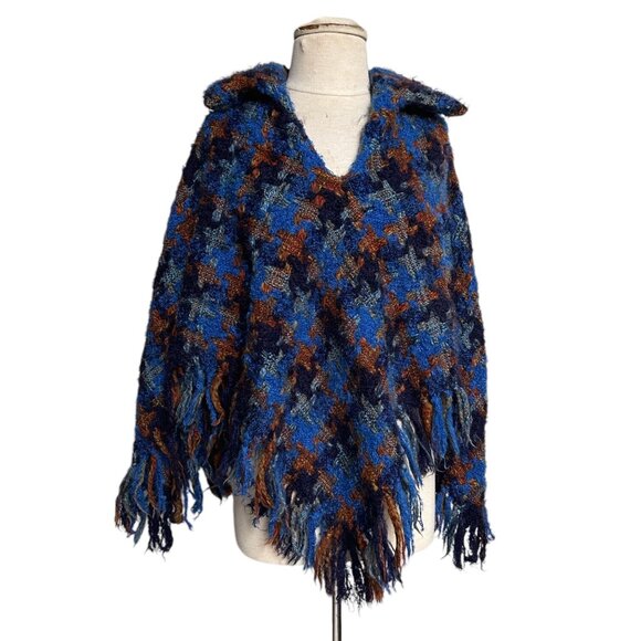 70s Vintage Wool Sweater Cape Arolan Kutomo Finland Boho Hippie Fringe Plaid. - Picture 8 of 13